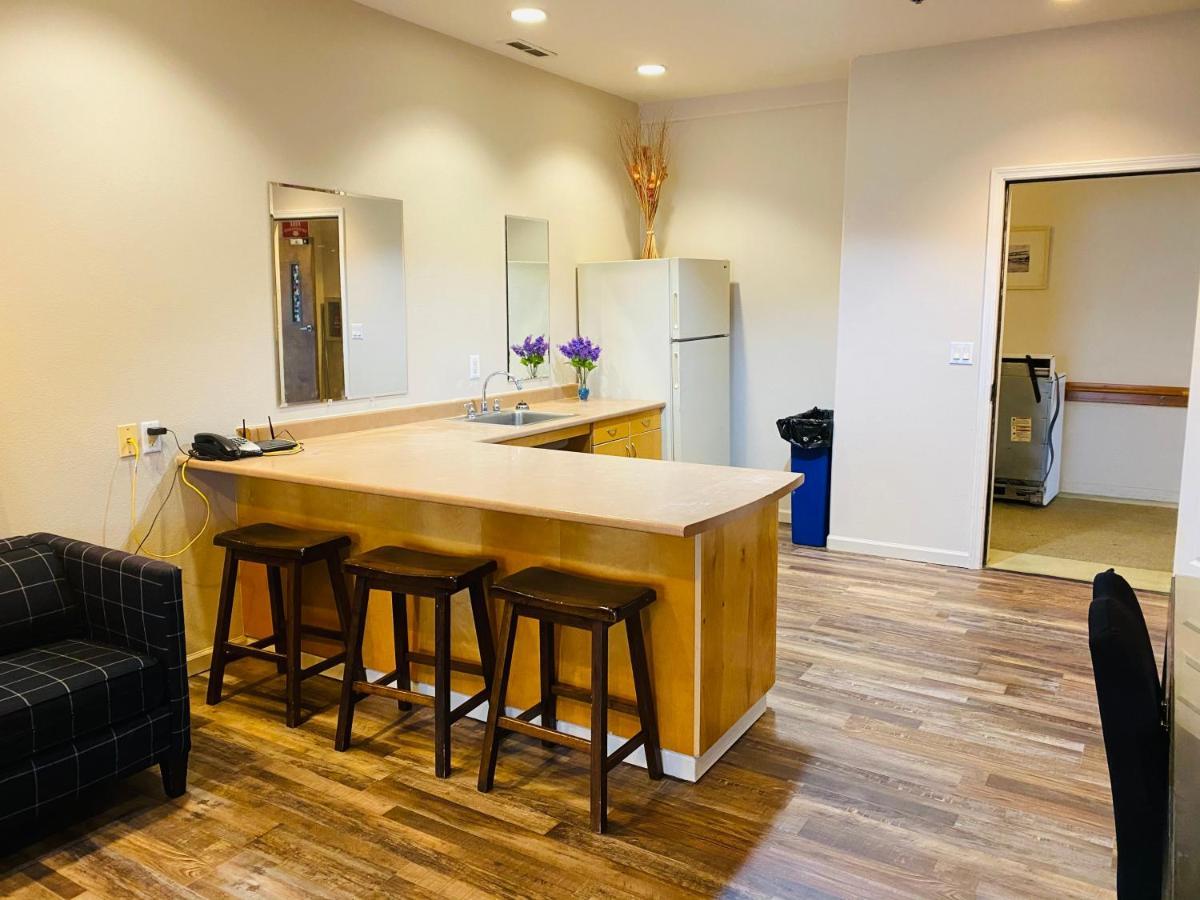 Orca Inn Suites Ferndale Zewnętrze zdjęcie